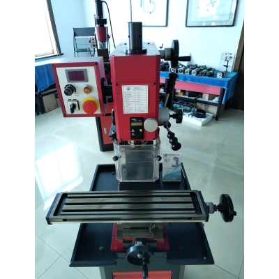 X2.7臺(tái)式鉆銑床（展示機(jī)）